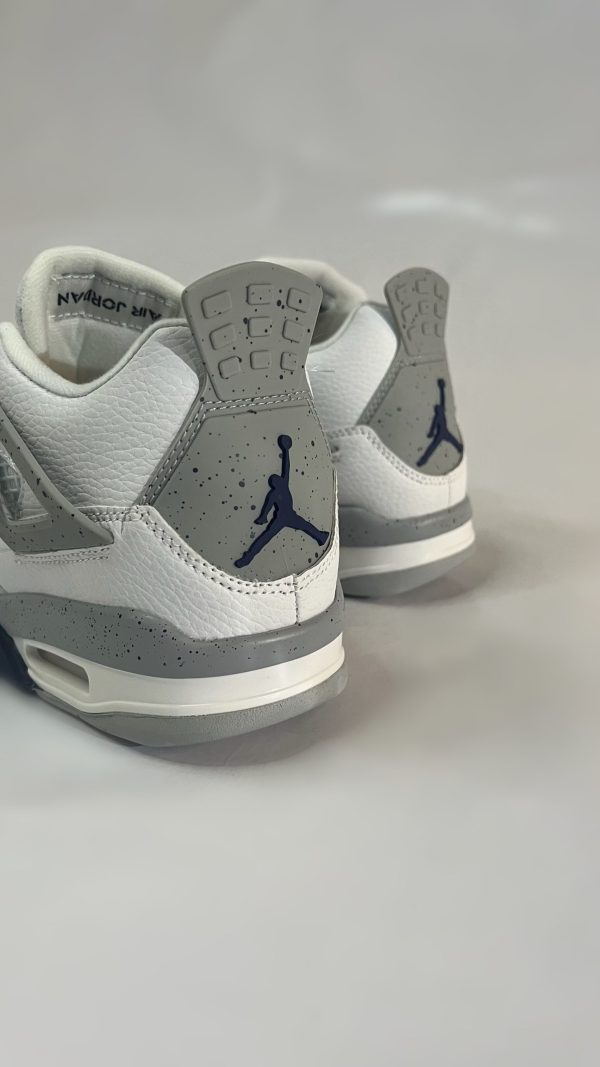 Nike Air Jordan 4 Retro Midnight Navy