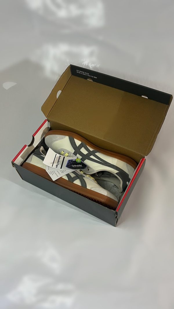 Onitsuka Tiger Tokuten White Burgundy Grey
