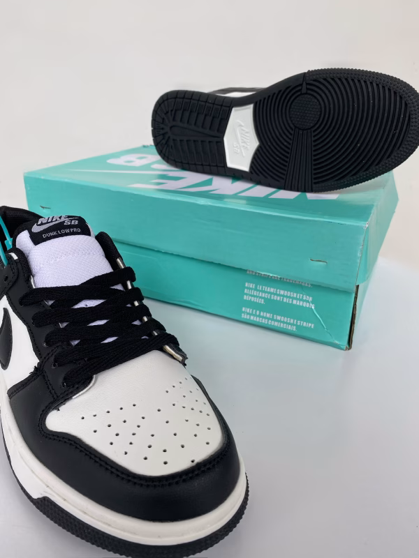Nike Dunk Panda