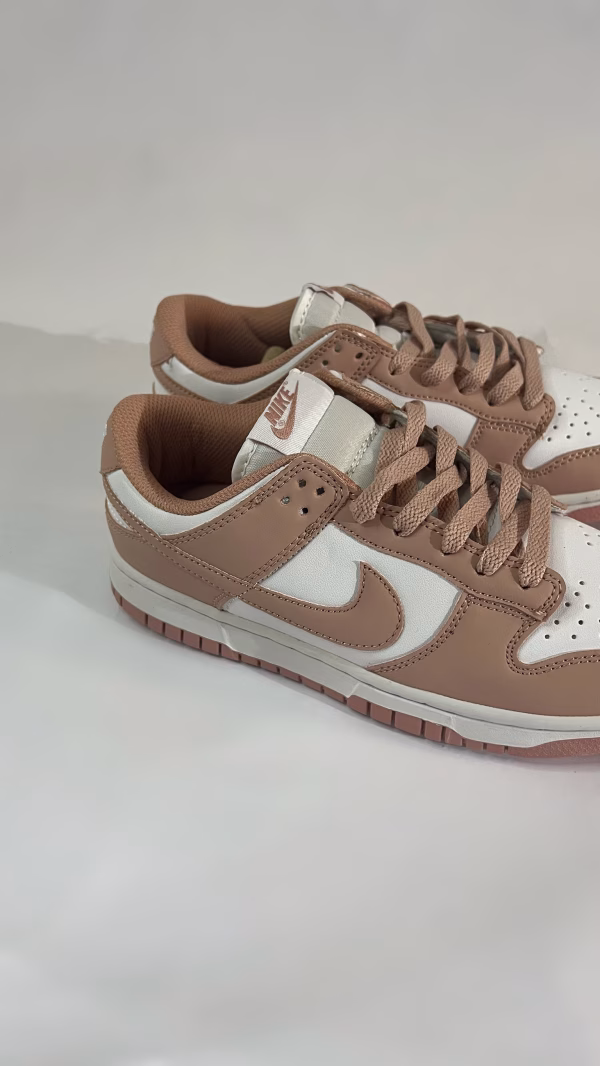 Nike Dunk Rose Wisper