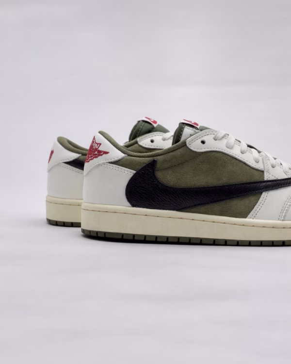 Nike Air Jordan 1 x Travis Scott Reverse Olive