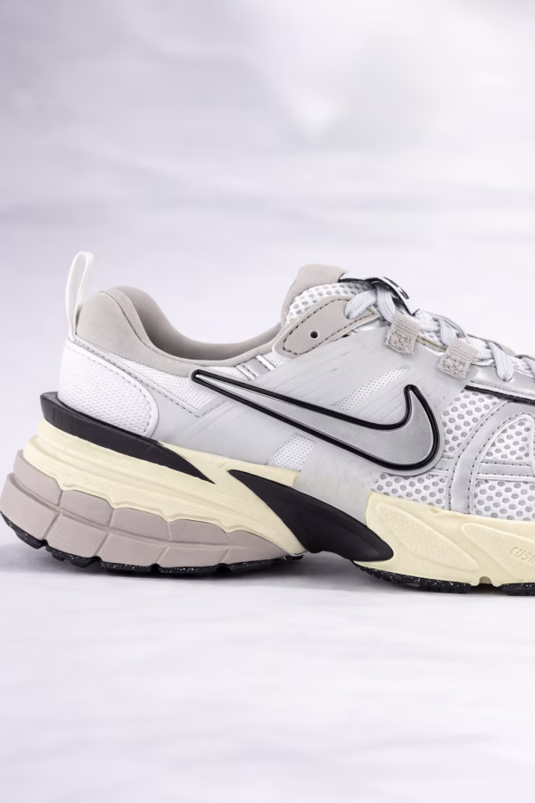 Nike V2K Run Metallic Silver
